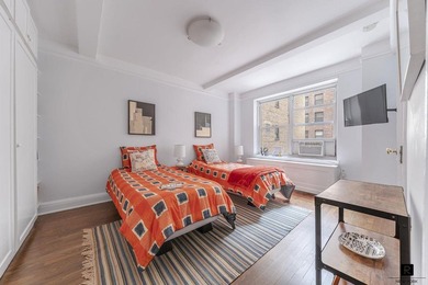 Rarely Available. Quietly Exceptional. An excellent-condition - photo 5