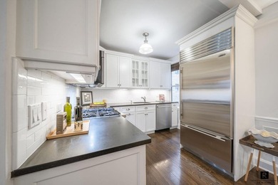Rarely Available. Quietly Exceptional. An excellent-condition - photo 6