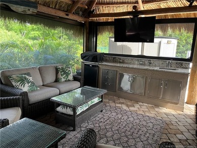 Backing onto a tranquil nature preserve, this beautifully - photo 4