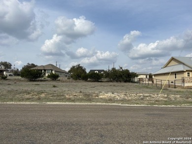 (private lake, pond, creek) Lot For Sale in Blanco Texas