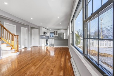 Beautifully renovated one-family home in the heart of North - photo 2