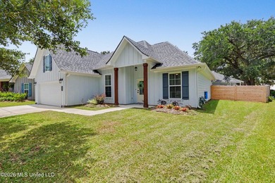 This beautiful home in the Shieldsboro community offers a - photo 2