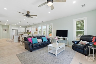 Beachside 4BR/3BA 2198sqft Single Family Home just 3 Homes to - photo 6