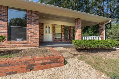 Hideaway Lake Home For Sale in Hideaway Texas