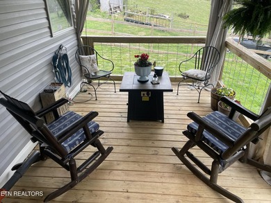 Back on market due to no fault of home or sellers! Beautiful - photo 11