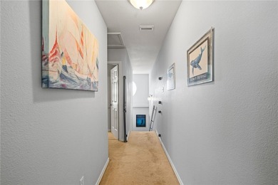 Tucked away at the end of a peaceful cul-de-sac, this 3-bedroom - photo 17