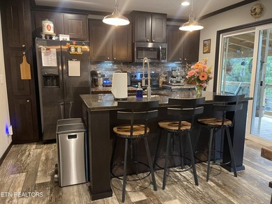 Back on market due to no fault of home or sellers! Beautiful - photo 22