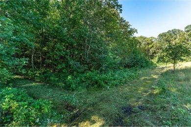 Discover your own private retreat on Third Silver Lake! This - photo 23