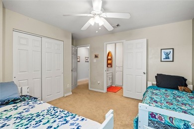 Tucked away at the end of a peaceful cul-de-sac, this 3-bedroom - photo 24