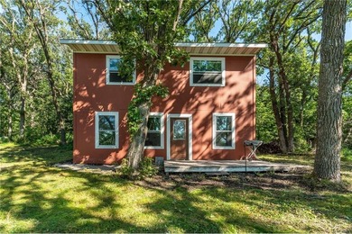Discover your own private retreat on Third Silver Lake! This - photo 37