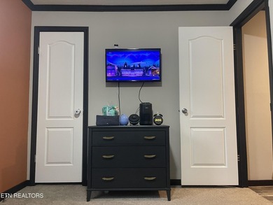 Back on market due to no fault of home or sellers! Beautiful - photo 38