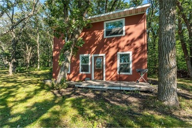 Discover your own private retreat on Third Silver Lake! This - photo 38