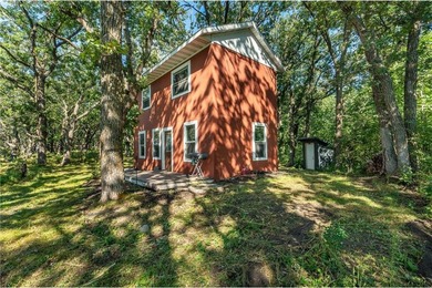 Discover your own private retreat on Third Silver Lake! This - photo 39
