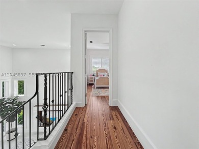 Beautifully renovated 4BR/5.5BA home with separate guest house - photo 40