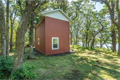 Discover your own private retreat on Third Silver Lake! This - photo 41