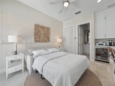Beautifully renovated 4BR/5.5BA home with separate guest house - photo 42