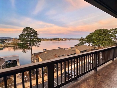 Level Entry, Fully furnished 2/2 with an awesome view and a boat - photo 1
