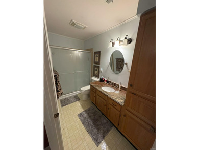 Level Entry, Fully furnished 2/2 with an awesome view and a boat - photo 7