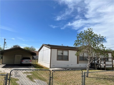 *NEW PRICE REDUCTION!!* Buyers, if you're looking for a move-in