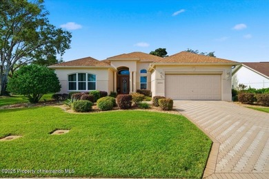 North Glen Lake Home Sale Pending in Weeki Wachee Florida