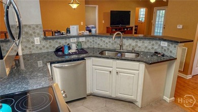9102 Mercer Point offers a smart opportunity for anyone looking - photo 4