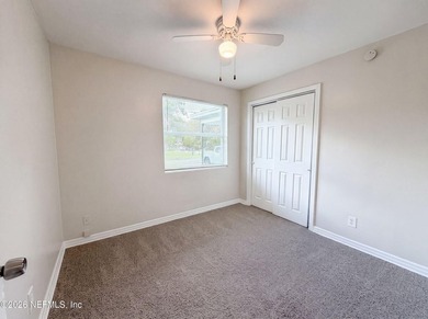 3740 Ballejo Ct W is a one-story Jacksonville home with a - photo 4
