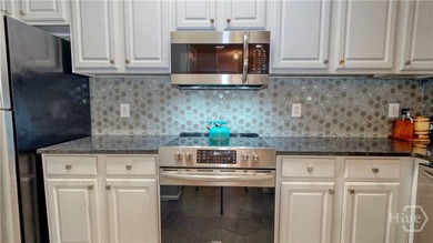 9102 Mercer Point offers a smart opportunity for anyone looking - photo 6