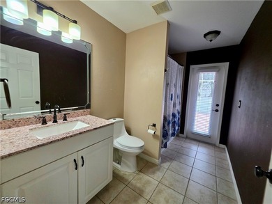 Welcome to this beautifully maintained 3-bedroom plus den - photo 20