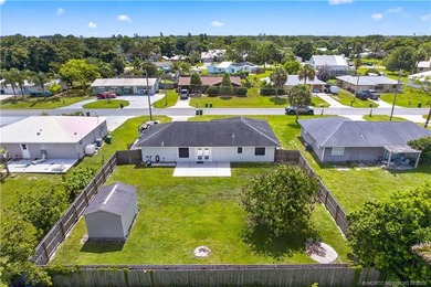 Welcome to the highly desirable Indian River Estates! This - photo 3