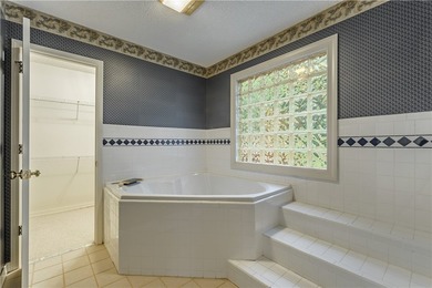 Live near the water in this spacious Bella Vista beauty! Welcome - photo 8