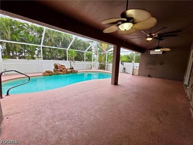 Welcome to this beautifully maintained 3-bedroom plus den - photo 30