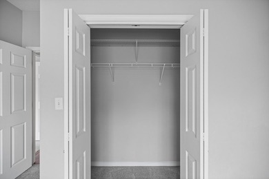 Affordable and move in ready! Charming 2-bedroom, 2-bath condo - photo 32