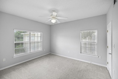 Affordable and move in ready! Charming 2-bedroom, 2-bath condo - photo 36
