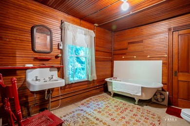 MASSIVE PRICE IMPROVEMENT! A ONCE-IN-A-LIFETIME OPPORTUNITY -- - photo 38