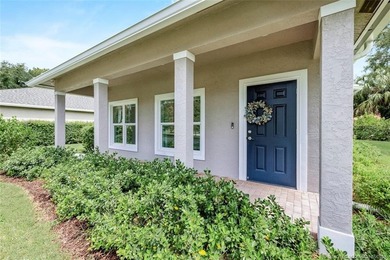 Welcome to Pinecrest Lakes! Situated on 1.1 acres, this unique - photo 42