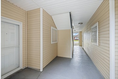 Affordable and move in ready! Charming 2-bedroom, 2-bath condo - photo 47