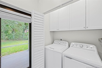 Welcome to Pinecrest Lakes! Situated on 1.1 acres, this unique - photo 47