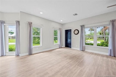 Welcome to Pinecrest Lakes! Situated on 1.1 acres, this unique - photo 49