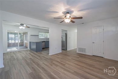 This beautiful updated and all-brick, 4 bed/2 bath home features - photo 4