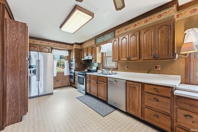Experience the best of lake living with this spacious waterfront - photo 14