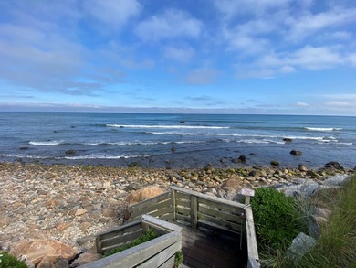 Drop you bags, grab your board and hit the surf from this - photo 14