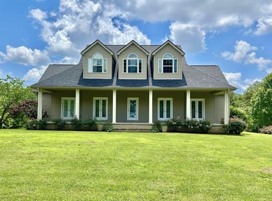 You have to see this stunning custom-built, one-owner 2-story - photo 25