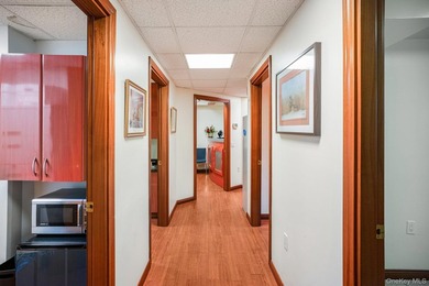 The Professional Cooperative is conveniently located in the - photo 30