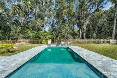 Welcome to this beautiful charming 3-bedroom, 2-bathroom home - photo 4