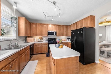Welcome home to this meticulously maintained home in the coveted - photo 4