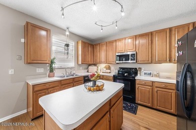 Welcome home to this meticulously maintained home in the coveted - photo 5