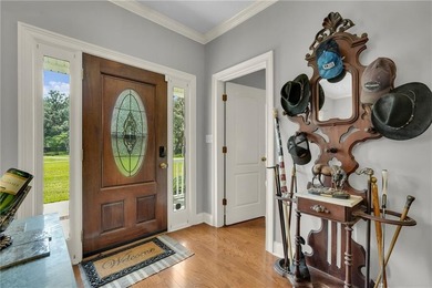 Welcome to this beautiful charming 3-bedroom, 2-bathroom home - photo 6