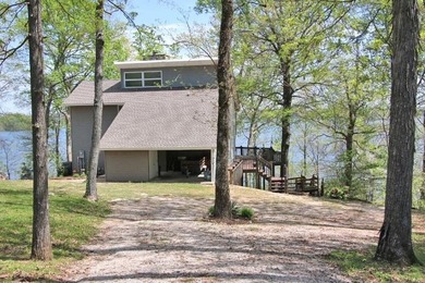 Lake Home For Sale in Scottsville, Kentucky