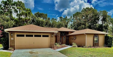 Beautiful, large move in ready home. 3 bedroom 2 bathroom - photo 1