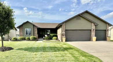 Lake Home Sale Pending in Wichita, Kansas